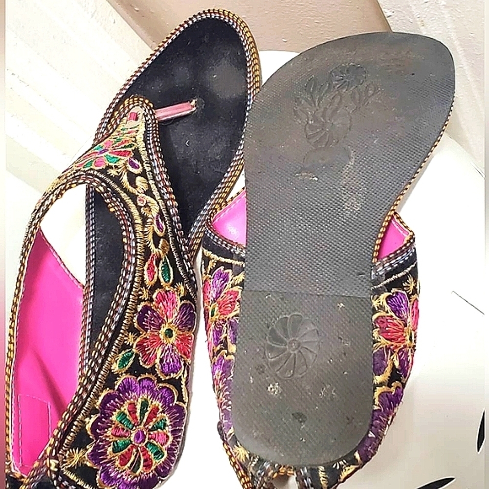 Indian Style Boho traditional Open Toe Sandals Embroidered Flat. 8.5 🌴 - Picture 6 of 10